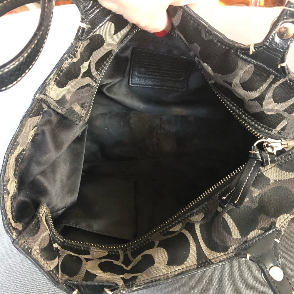 Black Coach Satchel - Picture 5 of 8